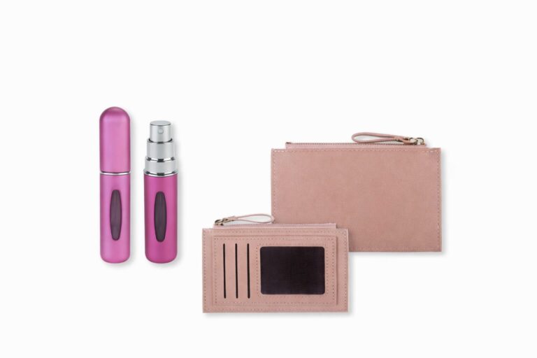 מארז בקבוק למילוי בושם וארנק לכרטיסים. ארנק לכרטיסי אשראי וכסף עם בקבוק למילוי רב פעמי של בושם, פשוט ונוח לתפעול, עשוי אלומיניום אל חלד עמיד. 