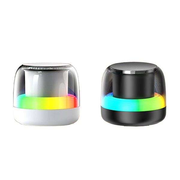 רמקול בלוטוס עם תאורה מתחלפת, רמקול luetooth מעוצב עם תאורת אווירה RGB מתחלפת, רמקול אלחוטי קומפקטי המשלב איכות שמע מרשימה עם חוויה ויזואלית מהפנטת בזכות תאורת RGB מודרנית המגיבה למוזיקה.